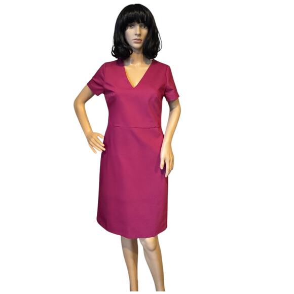 J. Crew V Neck Cap Sleeve Dress Sheath H5060 magenta color size 4 NWOT - Picture 1 of 12